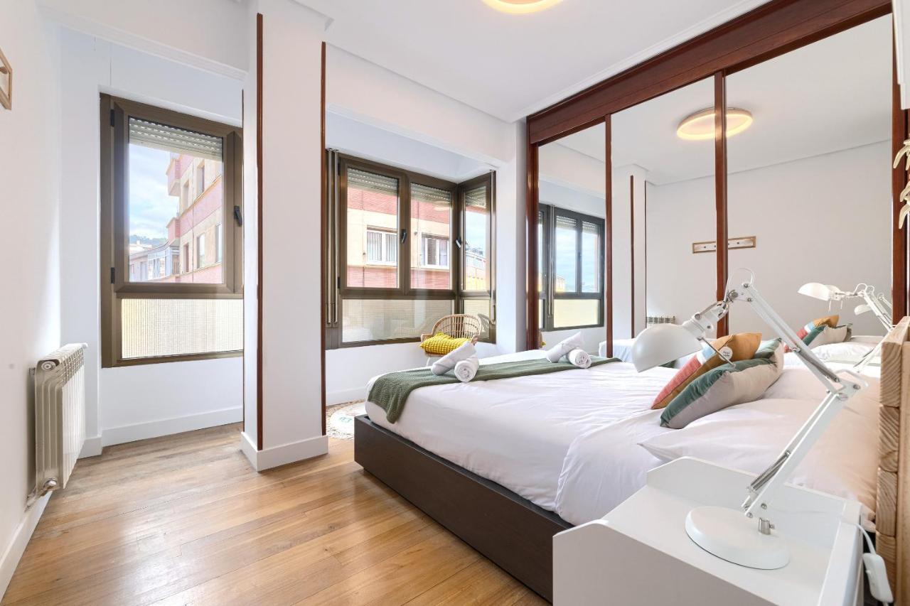 Iturribide Hogar Moderno Junto Al Metro Apartment Bilbao Exterior photo